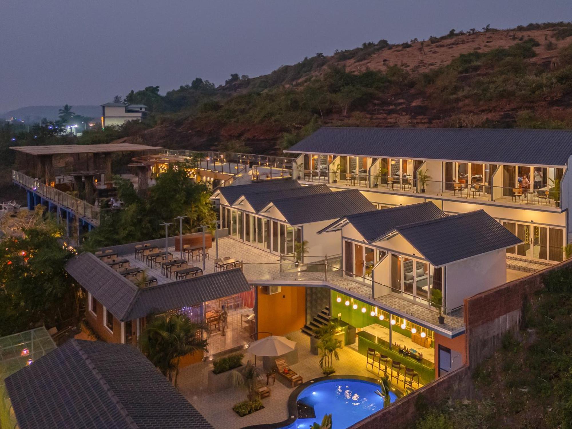 The Hosteller Goa, Mandrem Exterior photo