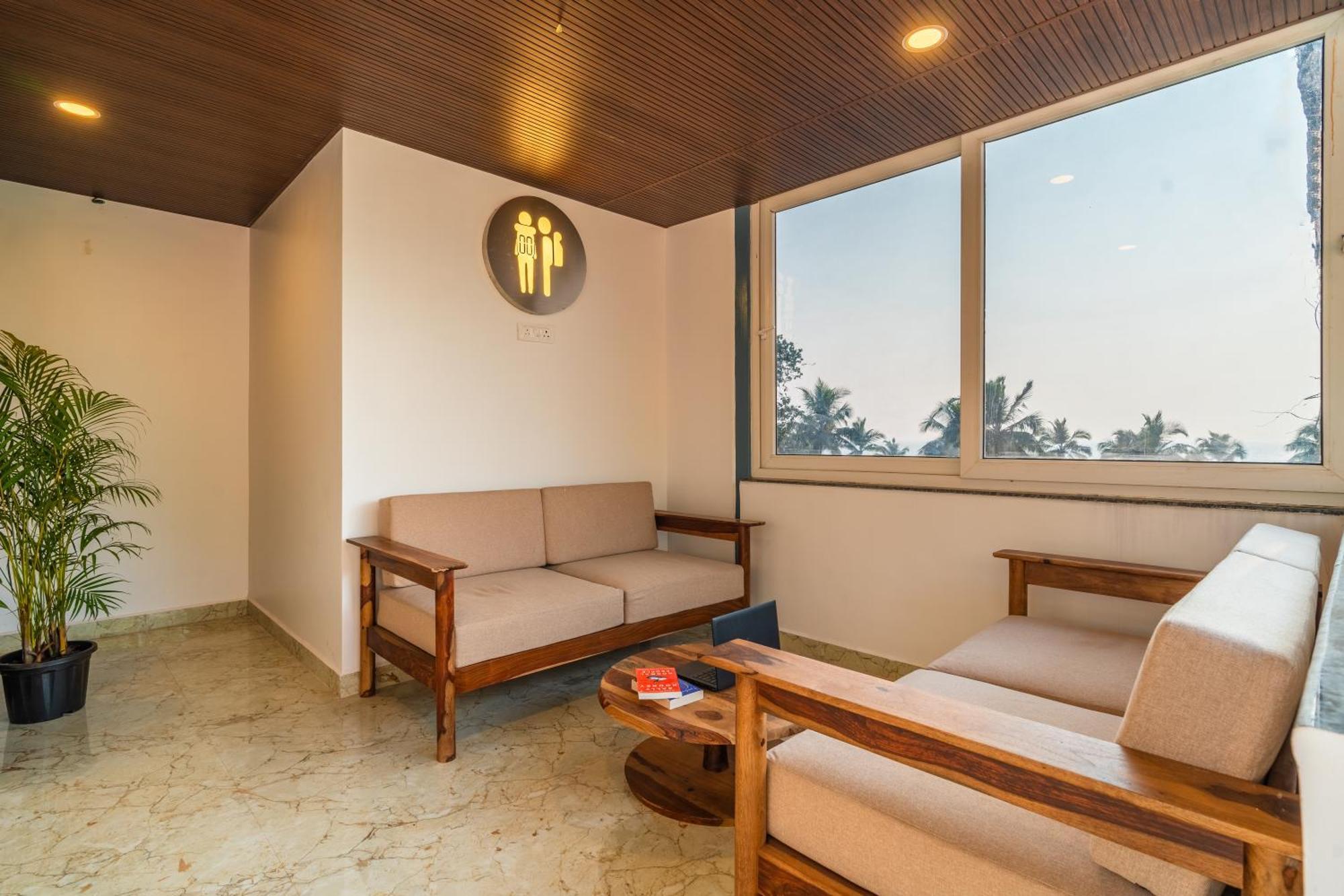 The Hosteller Goa, Mandrem Exterior photo