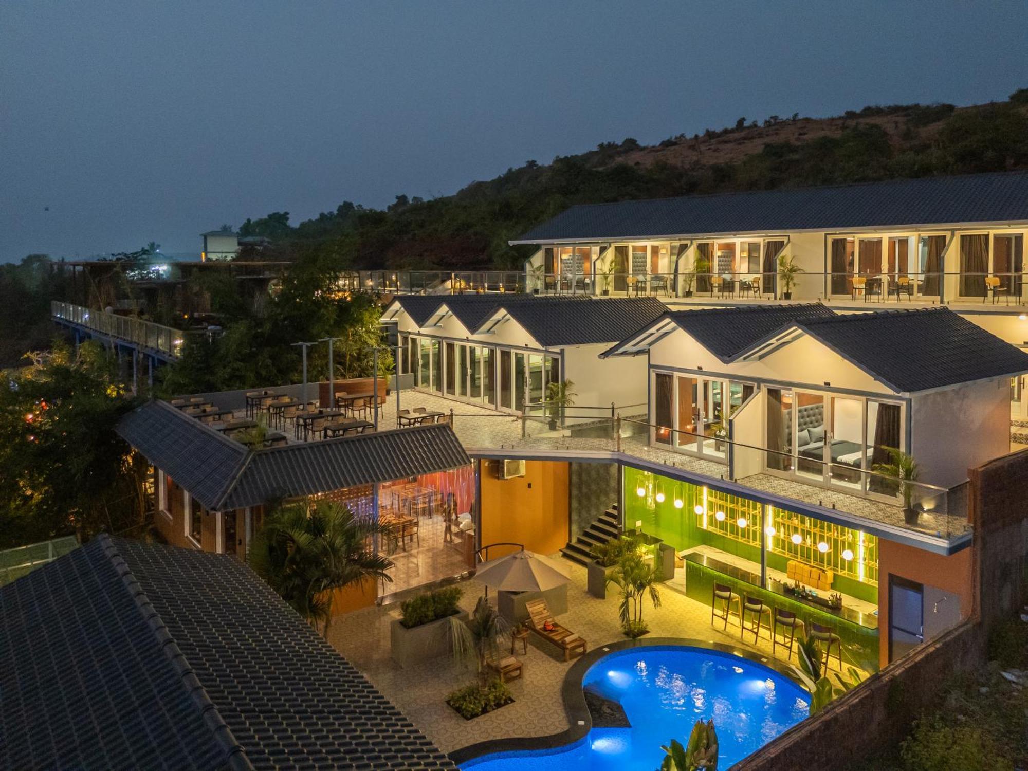 The Hosteller Goa, Mandrem Exterior photo